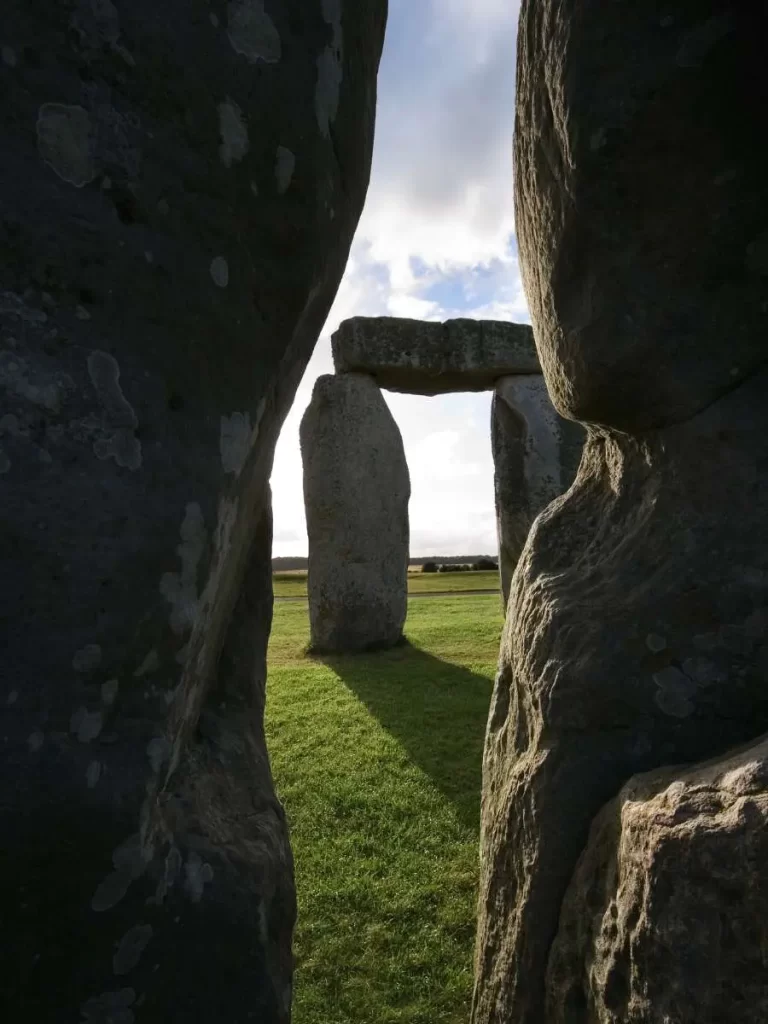 I megaliti di Stonehenge: viaggio tra mistero e storia