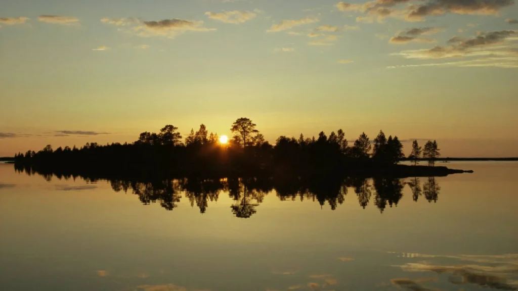 sole-di-mezzanotte-scoprire-il-mondo
