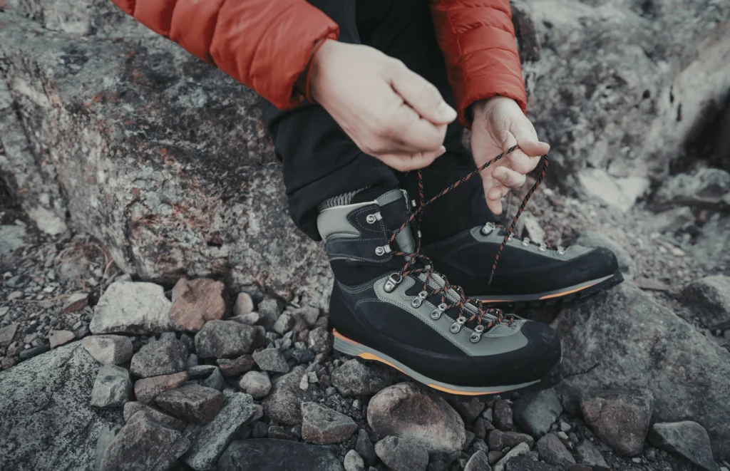 come scegliere l'abbigliamento da trekking scarpe | Scoprire il Mondo