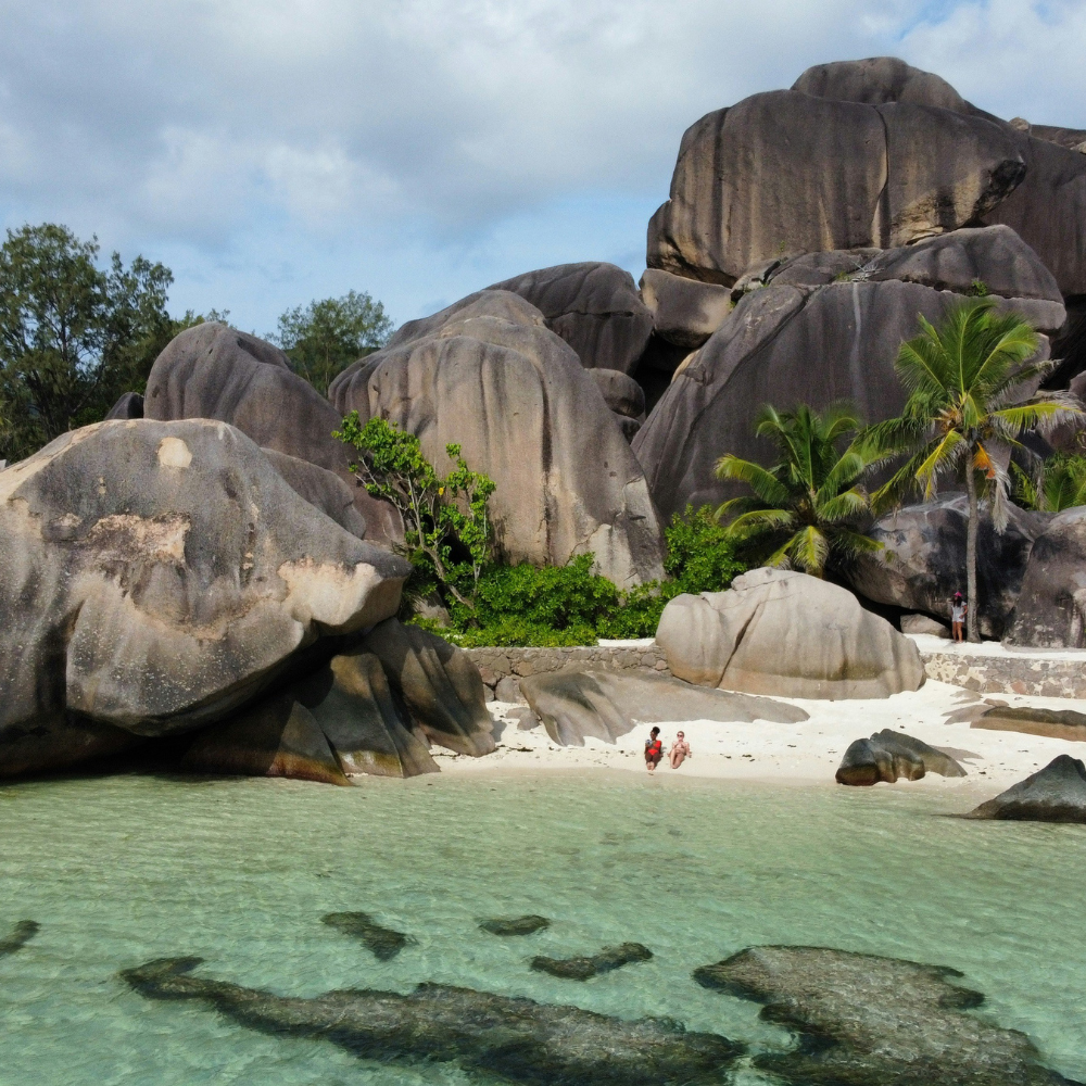 trekking alle Seychelles La Digue granito Anse Source d'Argent natura